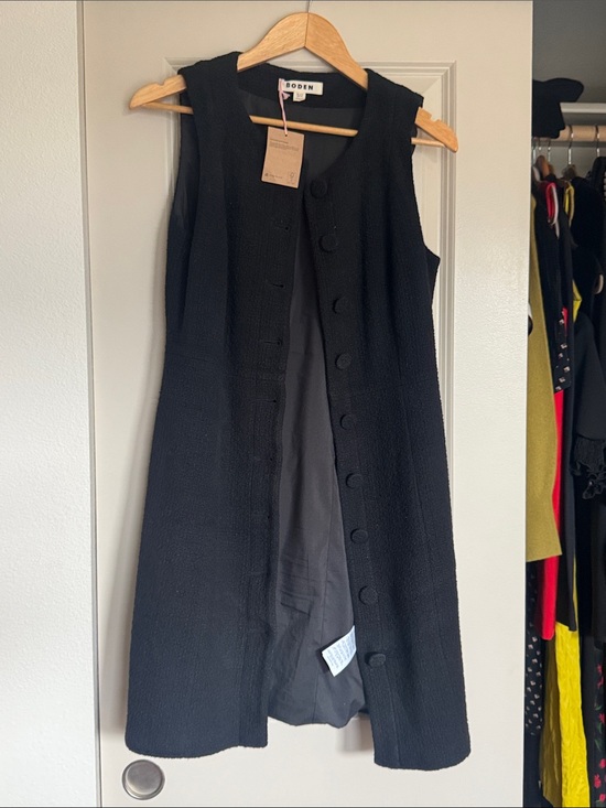 Boden Dresses & Skirts - Boden Black Sleeveless Textured Button-Front Midi Dress size 6
